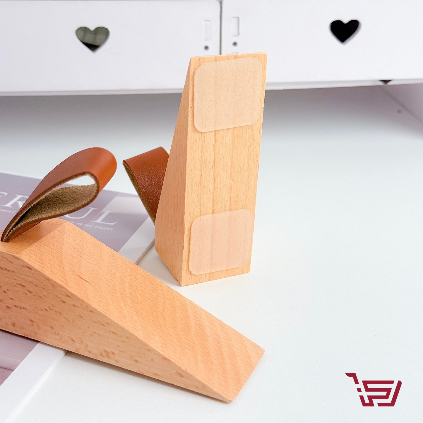 سدادة ابواب خشب