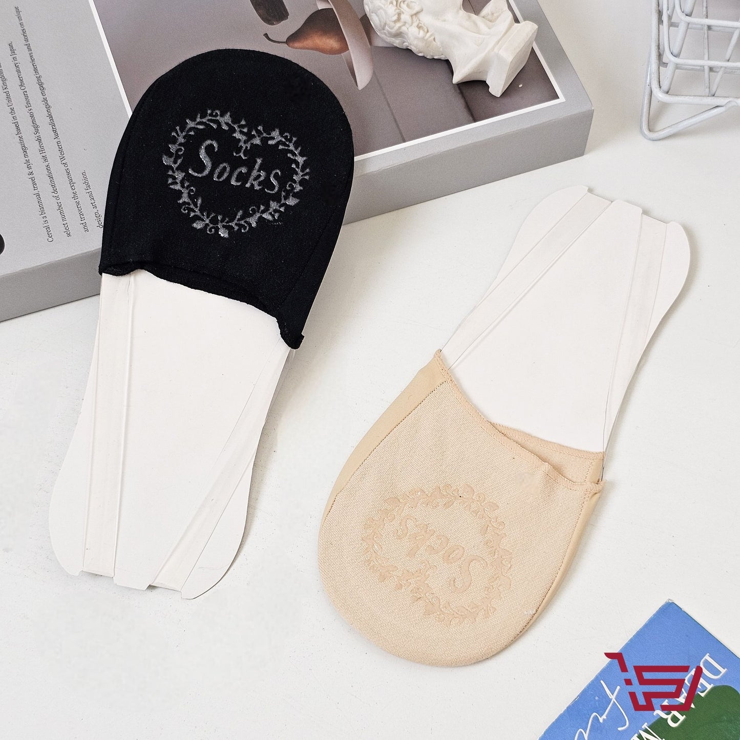 جواريب مخفية لمقدمة الحذاء