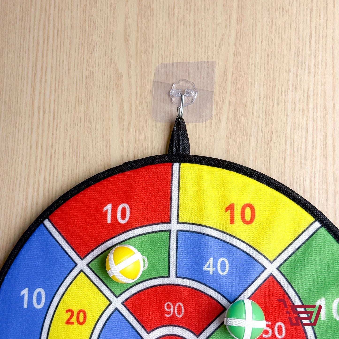 لعبة لوح رمي السهام بكرات مغناطيسية