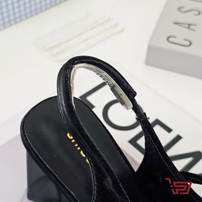 لاصقات من السيليكون لمنع الاحتكاك بالقدم