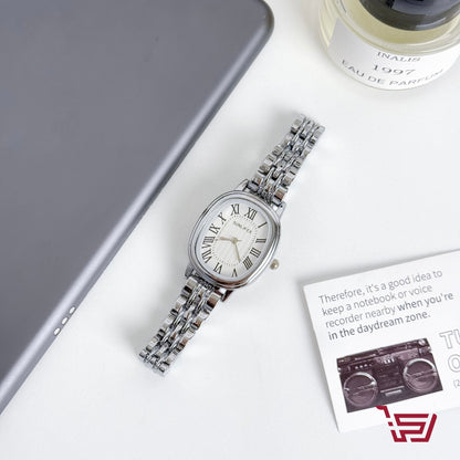 ساعة يد حديد