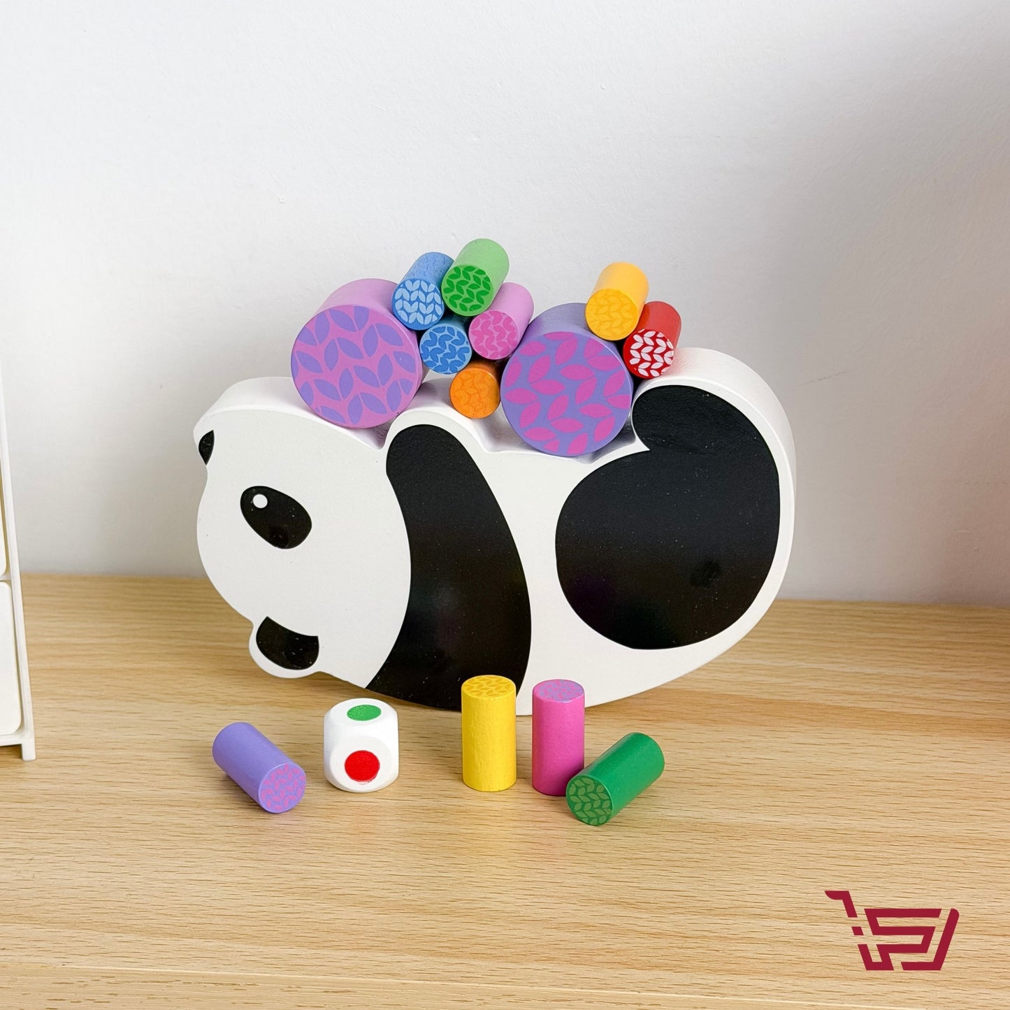 لعبة توازن على شكل باندا