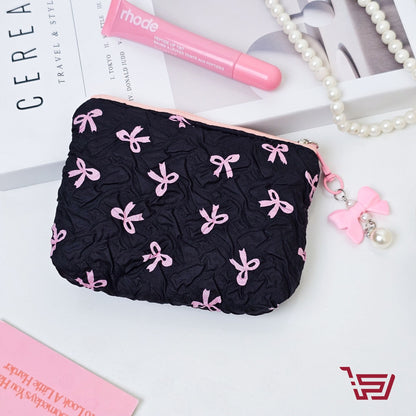 محفظة مكياج بطبفات الفيونكة