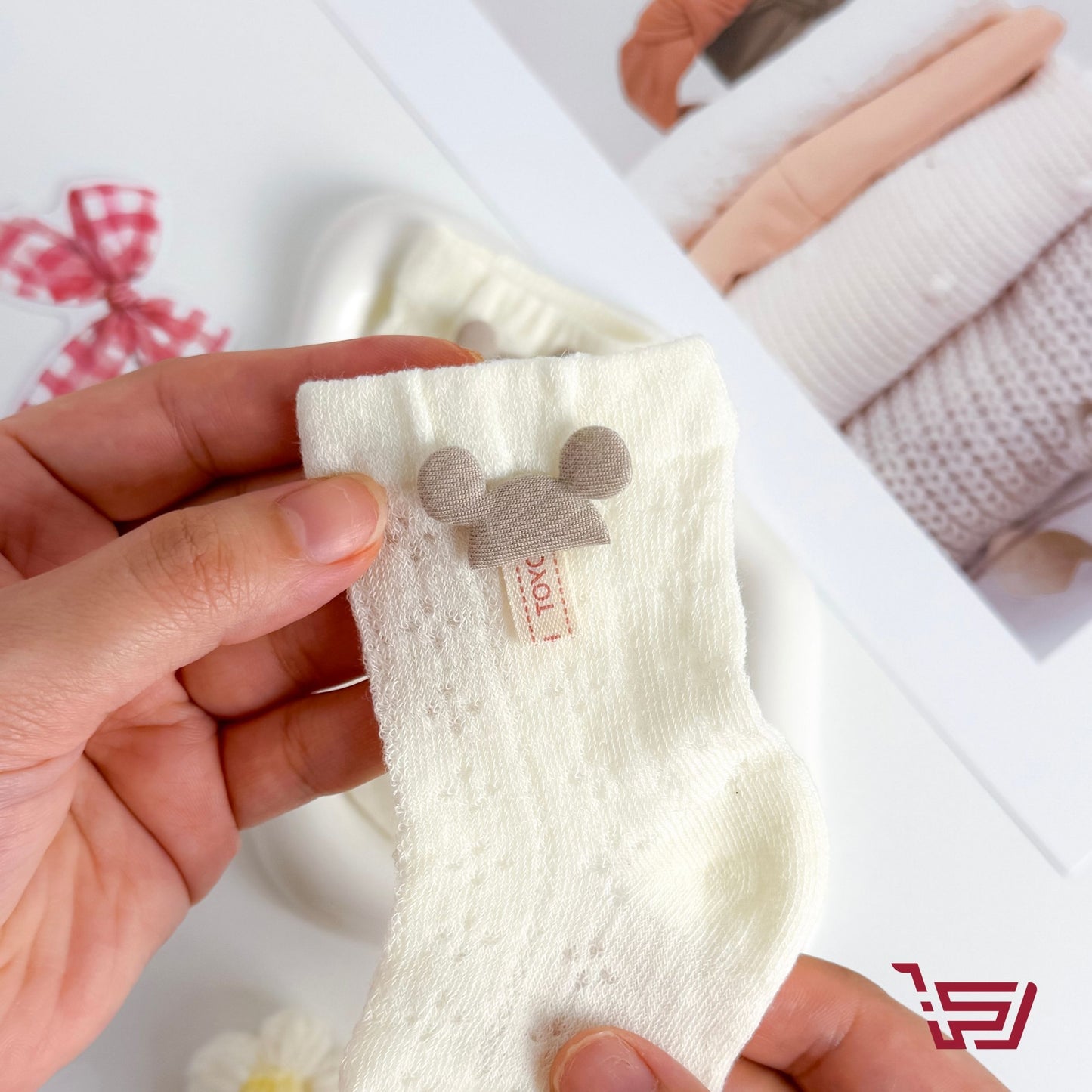 جواريب للأطفال الارنب