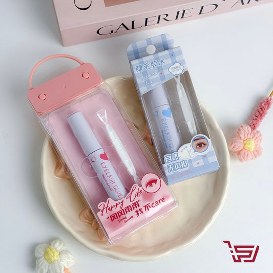 صمغ تركيب الرموش مع ملقط