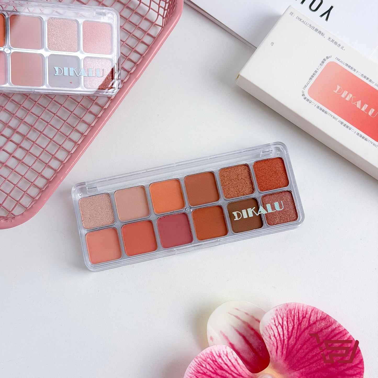 باليت ظلال عيون 12 لون