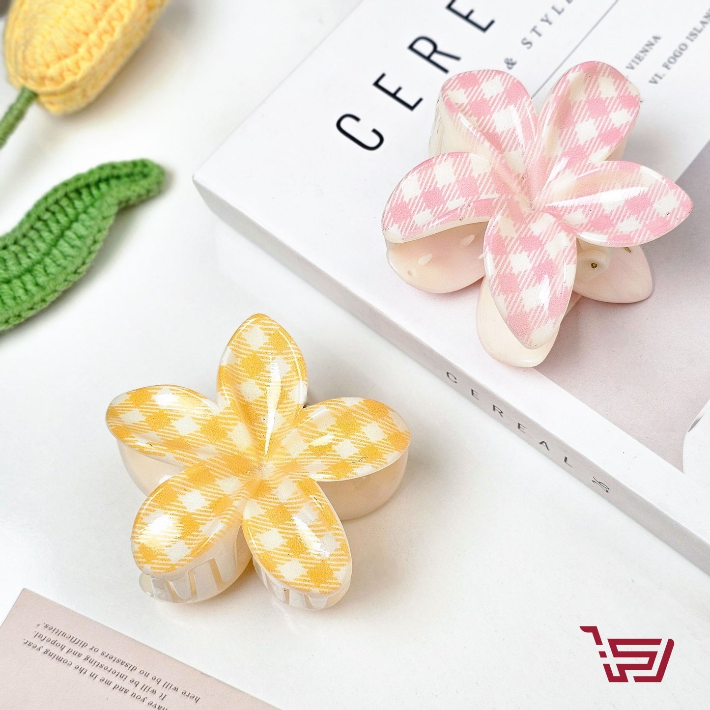 قراصة شعر الورد بطبعات الكاروهات