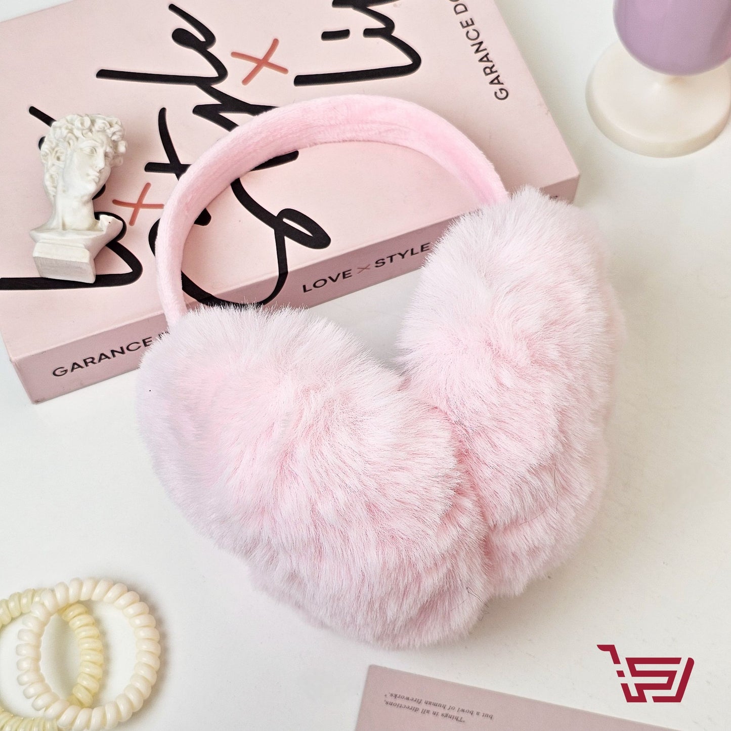 سدادة اذان فرو ناعمة