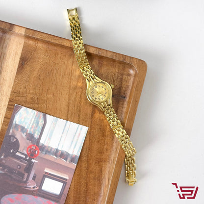 ساعة  يد ذهبية