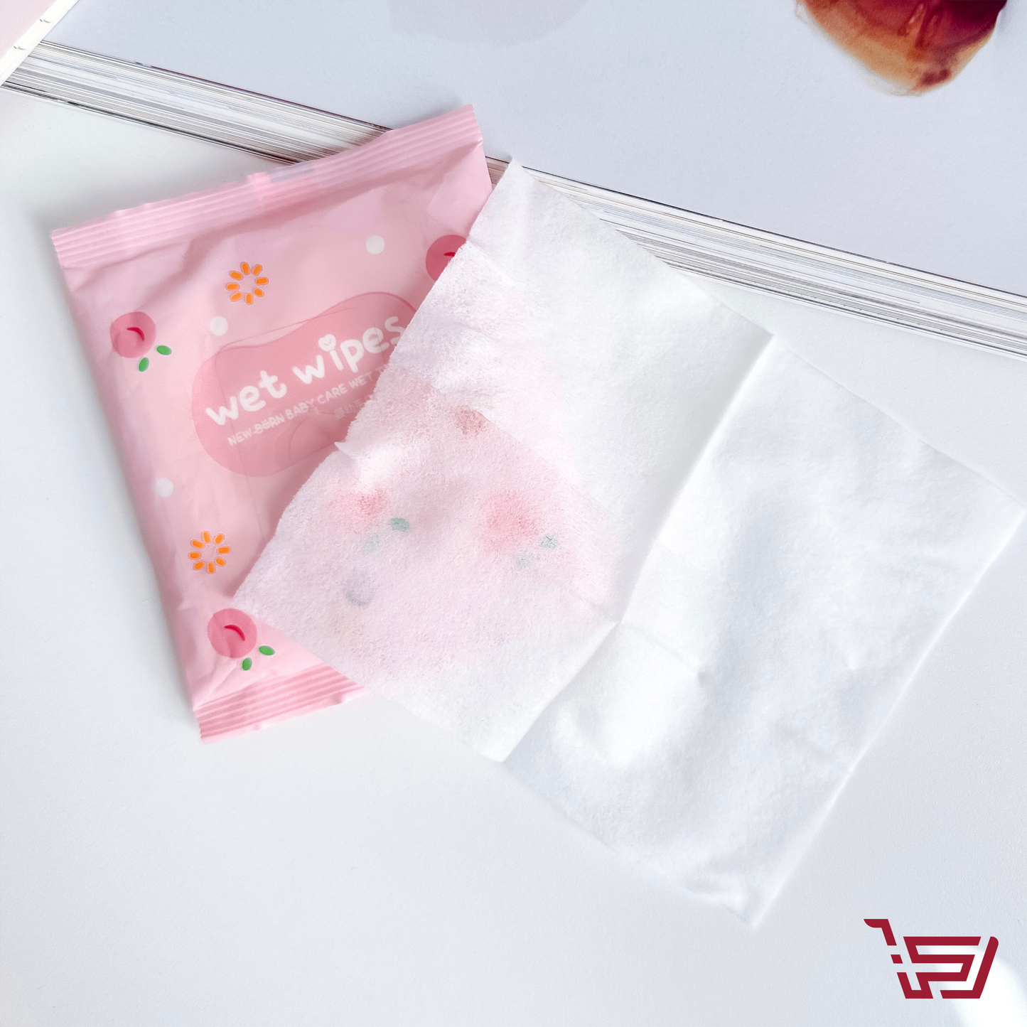 مناديل مبللة