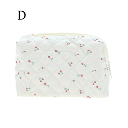 محفظة مكياج بطبعات مختلفة