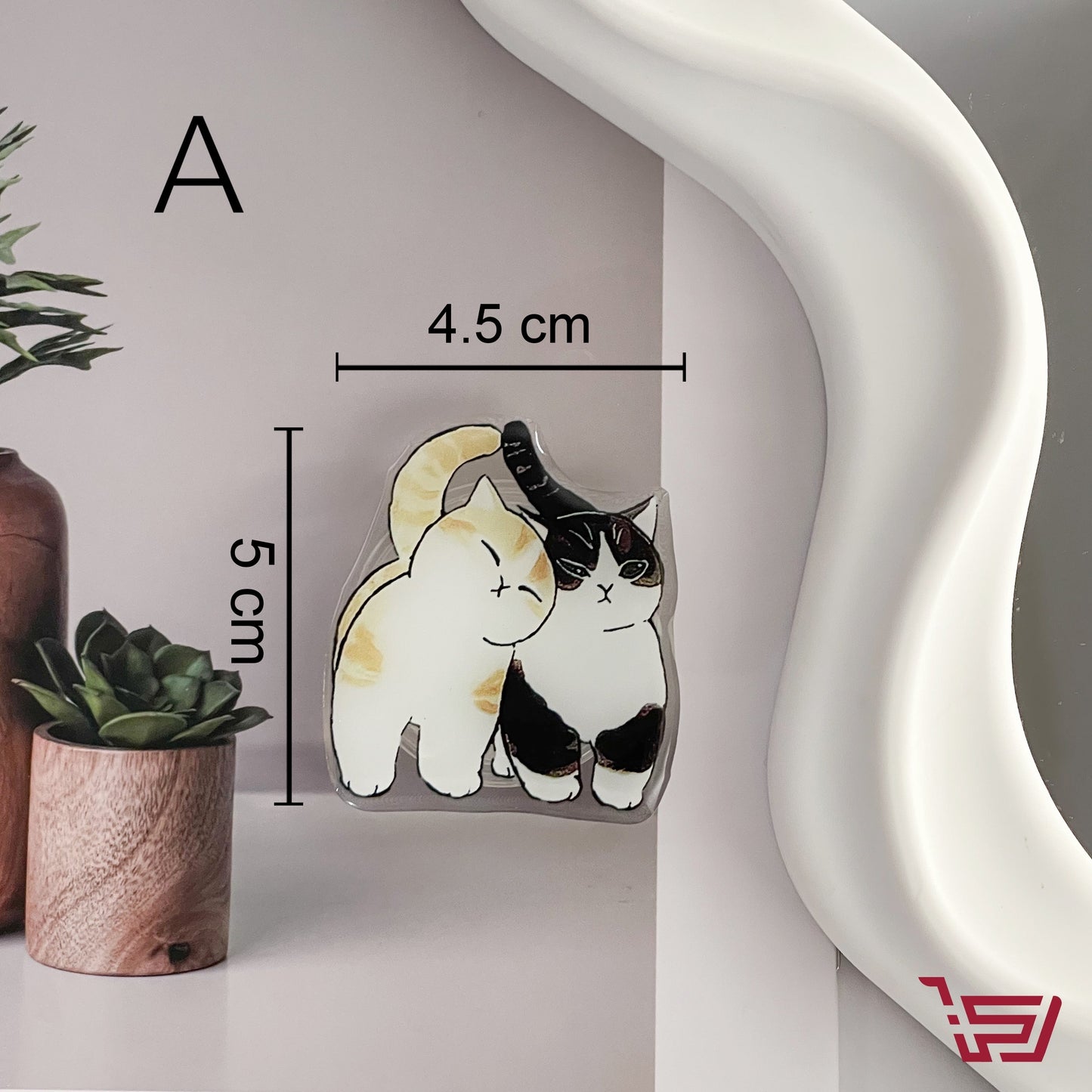 مسكة موبايل القطط