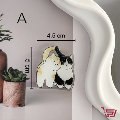 مسكة موبايل القطط