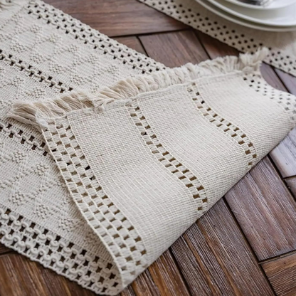 مفرش طاولة بوهيمي