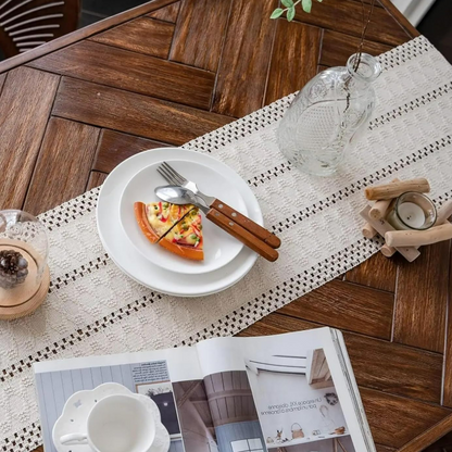 مفرش طاولة بوهيمي