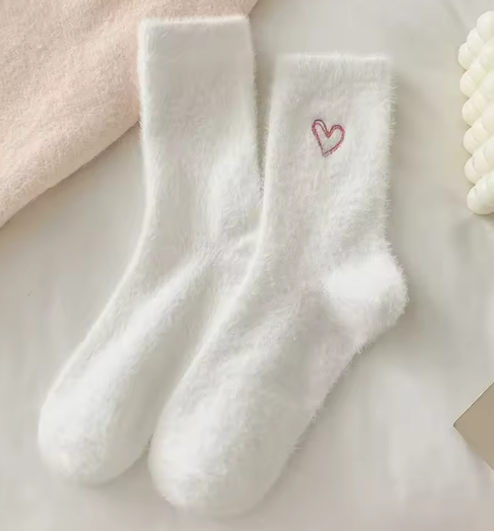 جواريب قلوب ناعمة