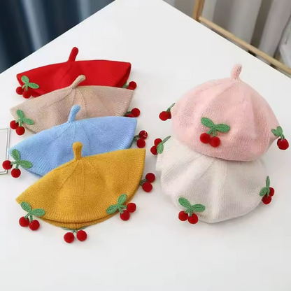 قبعة اطفال الكرز