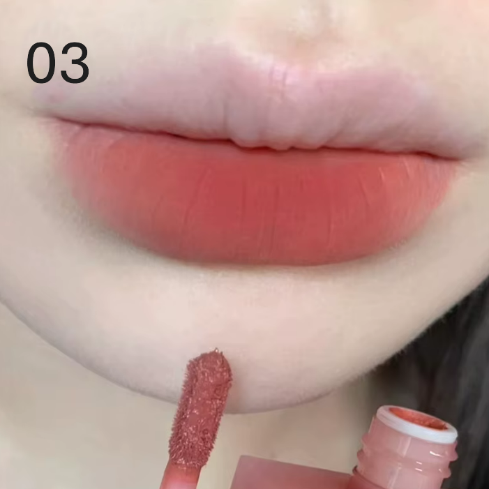 احمر شفاه مطفي بشكل ايس كريم