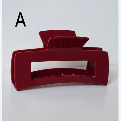 مشبك شعر احمر