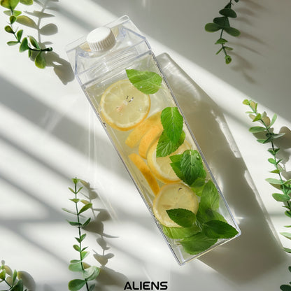 حافظة سوائل بلاستك شفافة