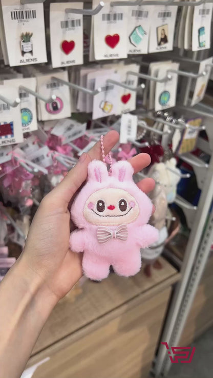 مدالية هيلو  كيتي