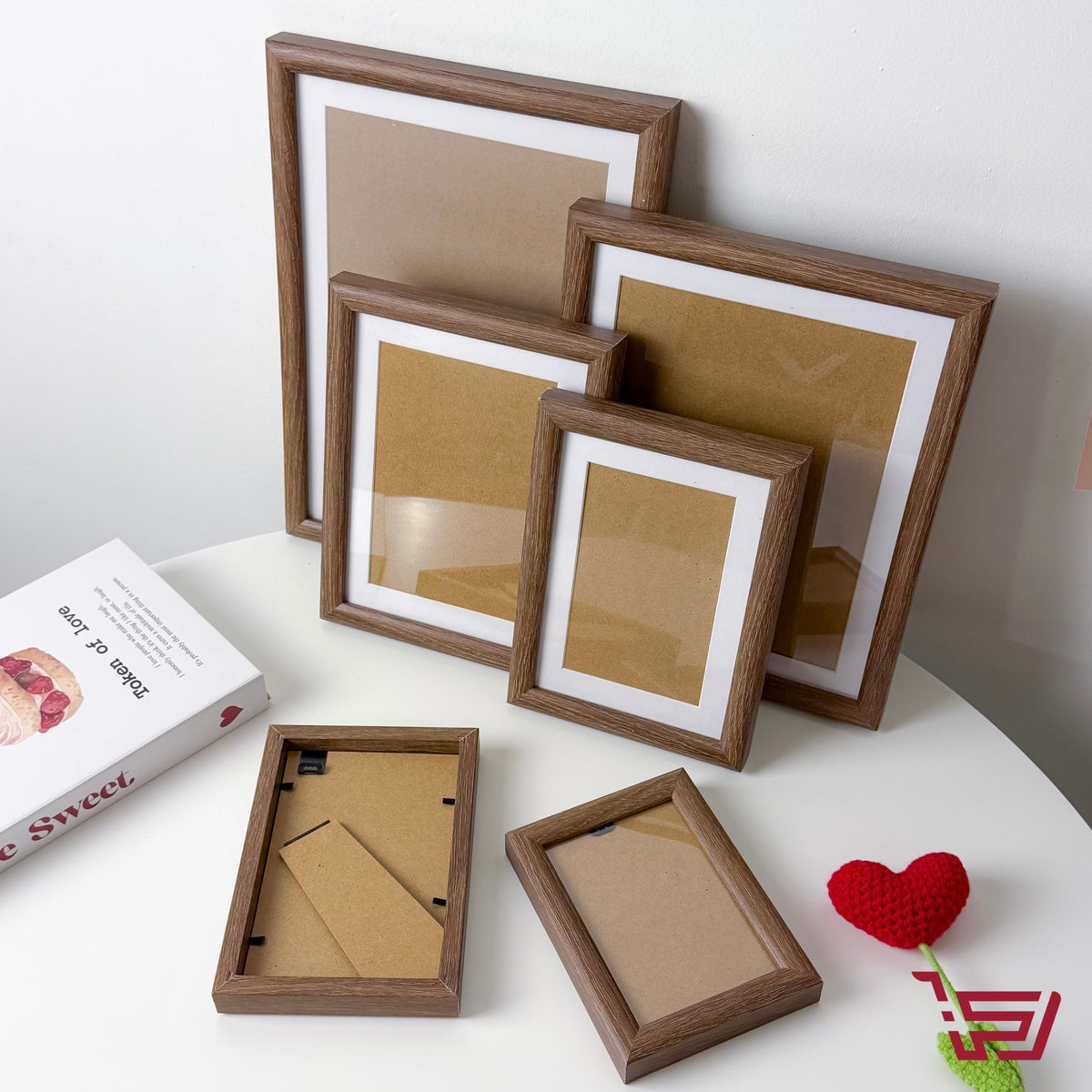 اطار صور خشبي