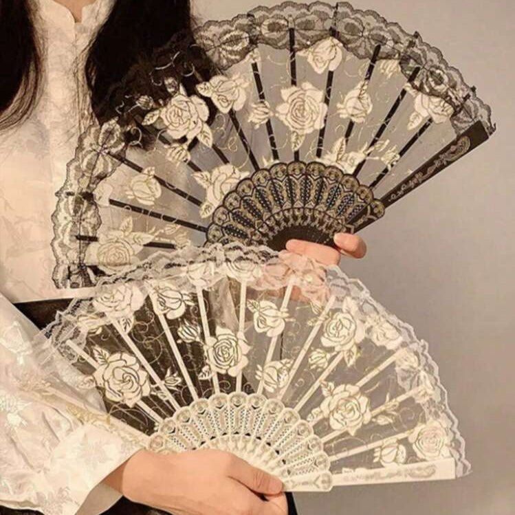 مروحة يدوية تصميم ازهار