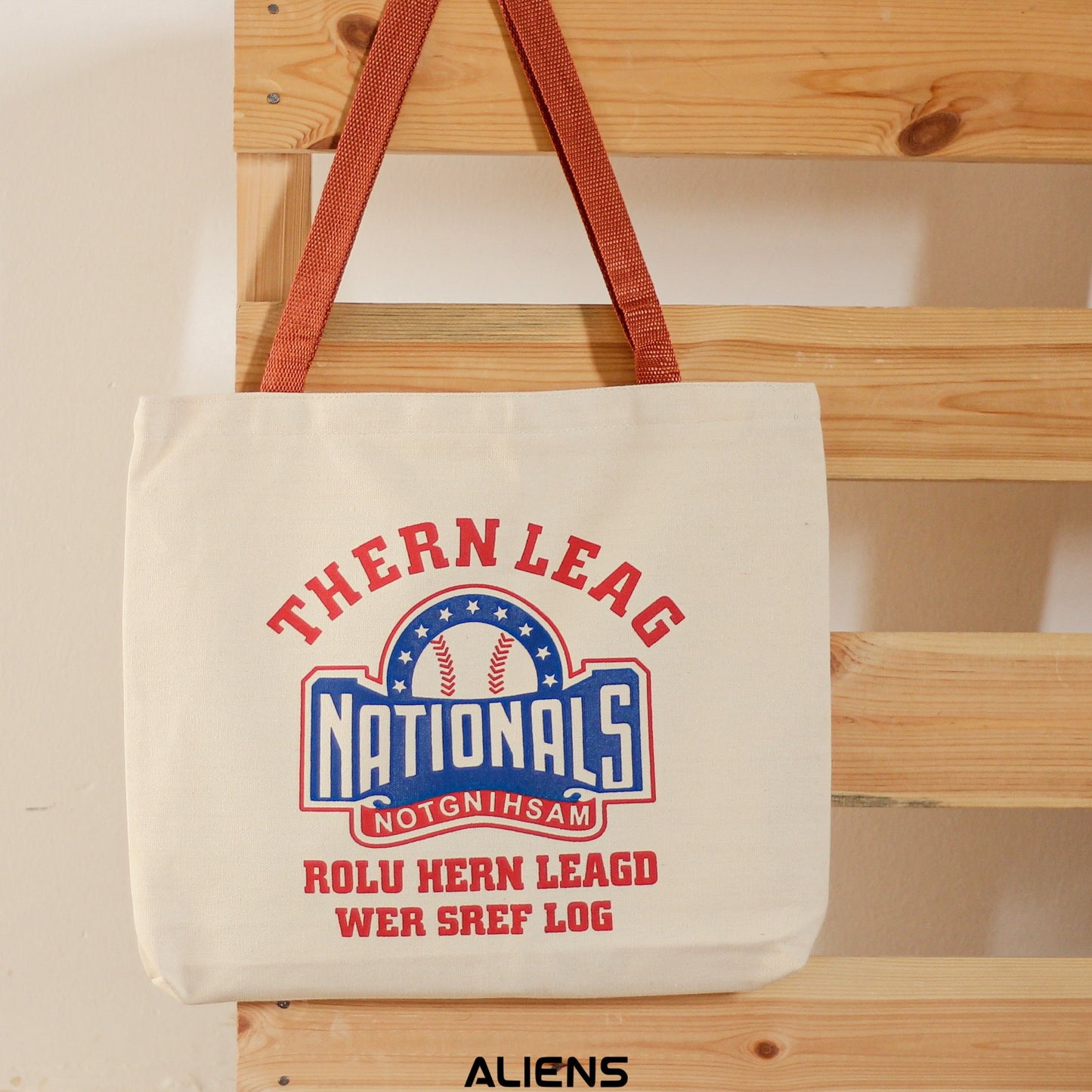 توت باك كانفس