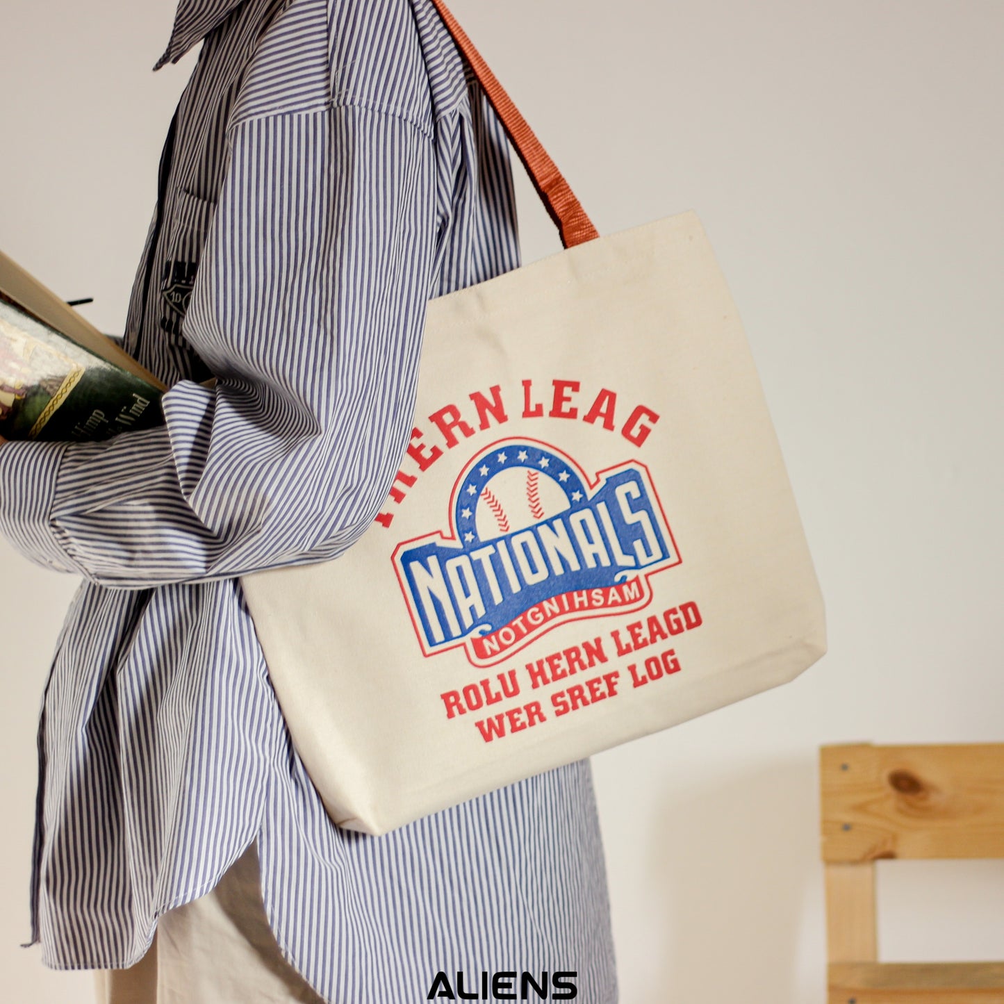 توت باك كانفس